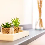 Apartament Geraeumige 3-zi Stadtwohnung Fuer 8 Mit Parkplatz *