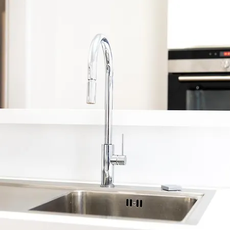 Apartmán Geraeumige 3-zi Stadtwohnung Fuer 8 Mit Parkplatz *